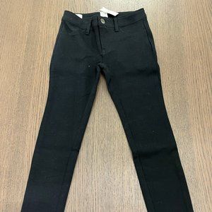 Gap - (NWT) - Girls Skinny Stretch Jeans